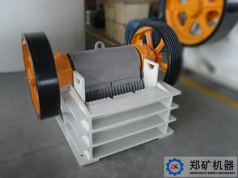 PE、PEX 系列顎式破碎機2.jpg